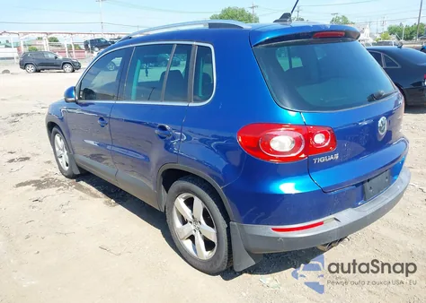 2010 Volkswagen Tiguan Wolfsburg Edition z USA, uszkodzony, nr VIN WVGBV7AX9AW002290